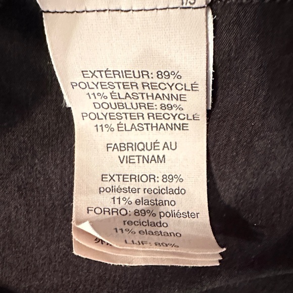 Black Vuori Racerback Tank Top size large. - Picture 9 of 11